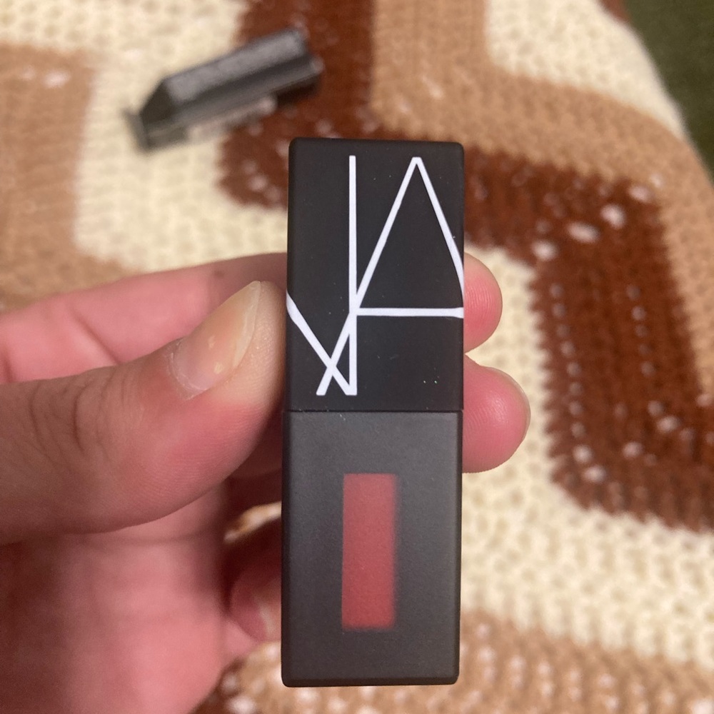 BRAND NEW NARS Powermatte Lip Pigment